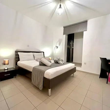 Flats Apt.c307 アパート *